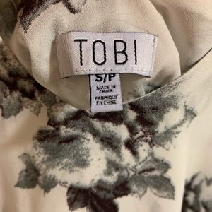Tobi Tops - tobi ring around the rosey tank Tobi Tops - tobi ring around the rosey tank